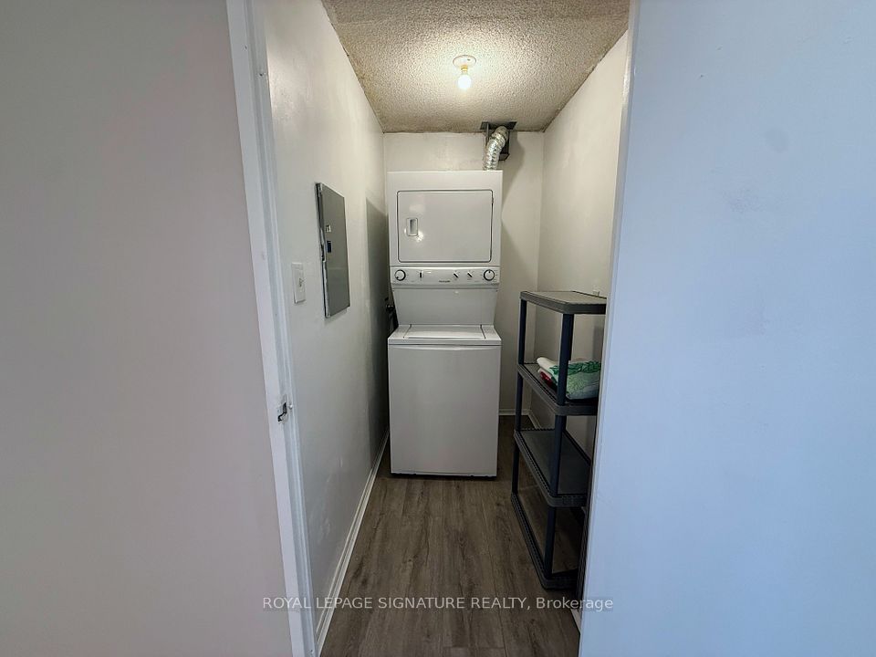 3 Rowntree Road 407, Toronto, ON M9V 5G8 16