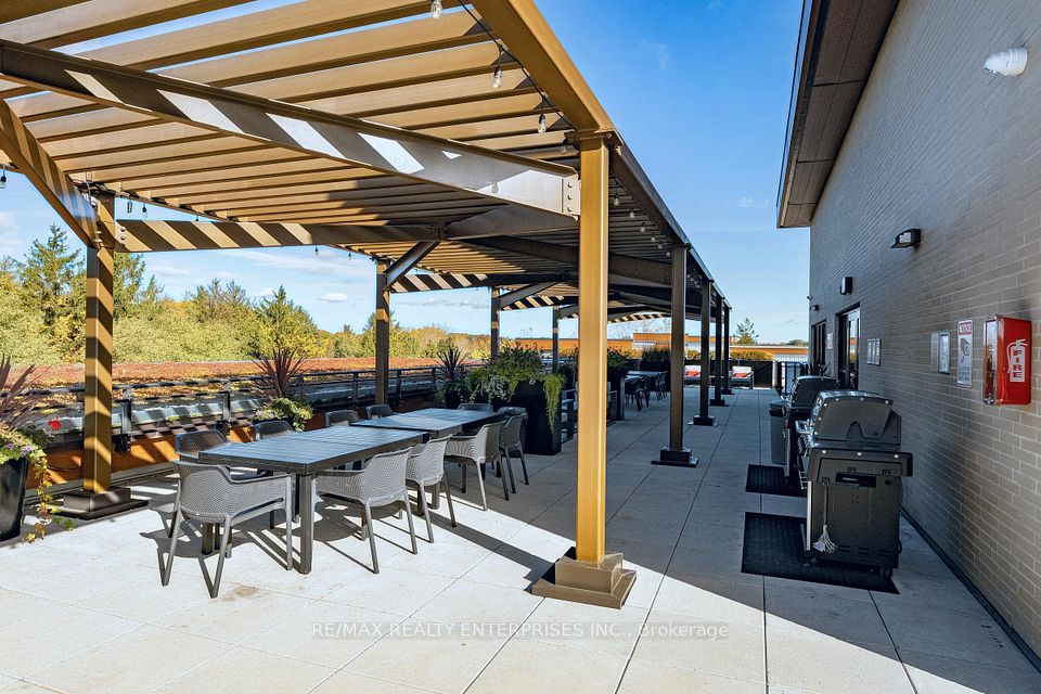 1575 Lakeshore Road W 404, Mississauga, ON L5J 0B1 25
