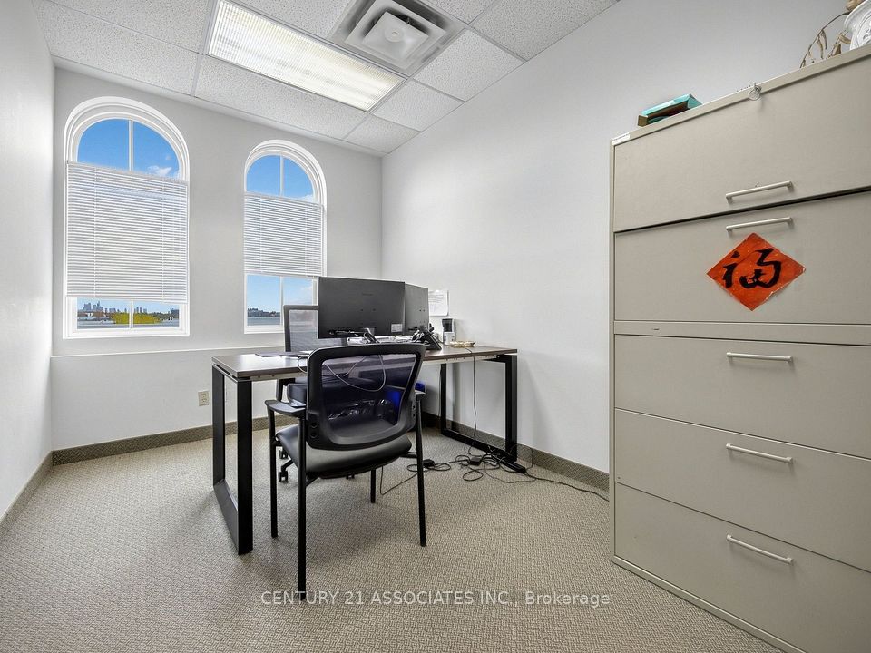 5045 Orbitor Drive 7/400B, Mississauga, ON L4W 4Y8 15