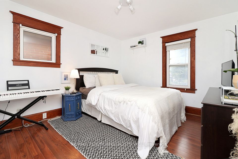 38 Mimico Avenue, Toronto, ON M8V 1R1 19