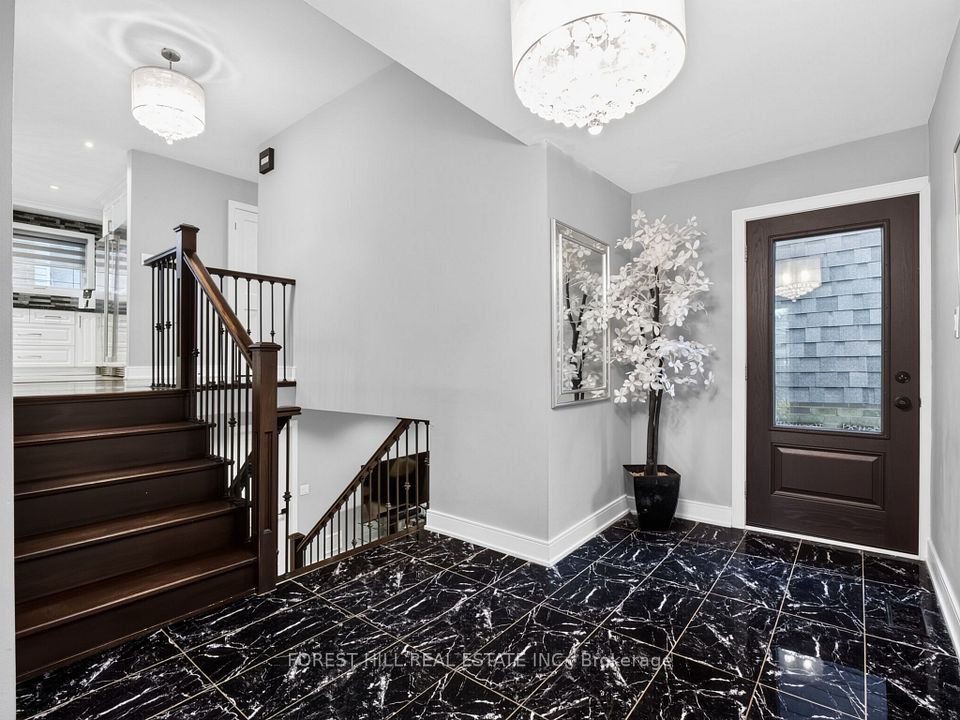 2612 Council Ring Road, Mississauga, ON L5L 1W4 21