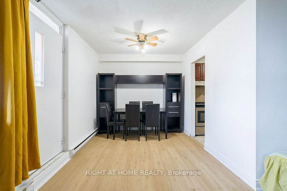 49 Silverstone Drive 405, Toronto, ON M9V 3G2 8