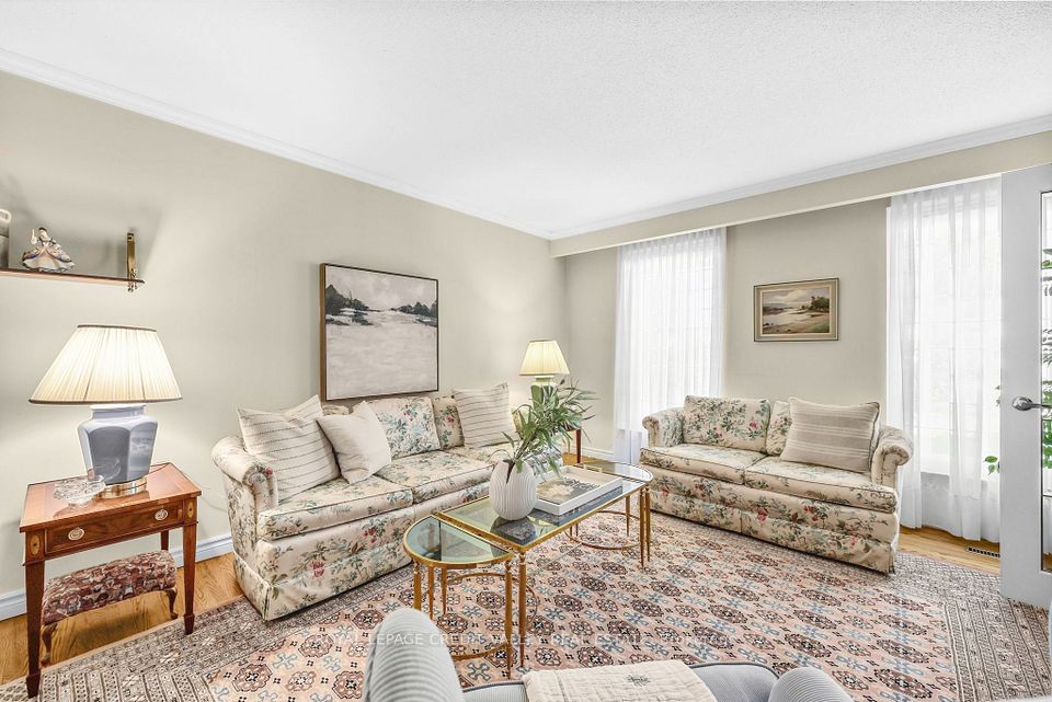 30 Parkview Place, Brampton, ON L6W 2G3 20