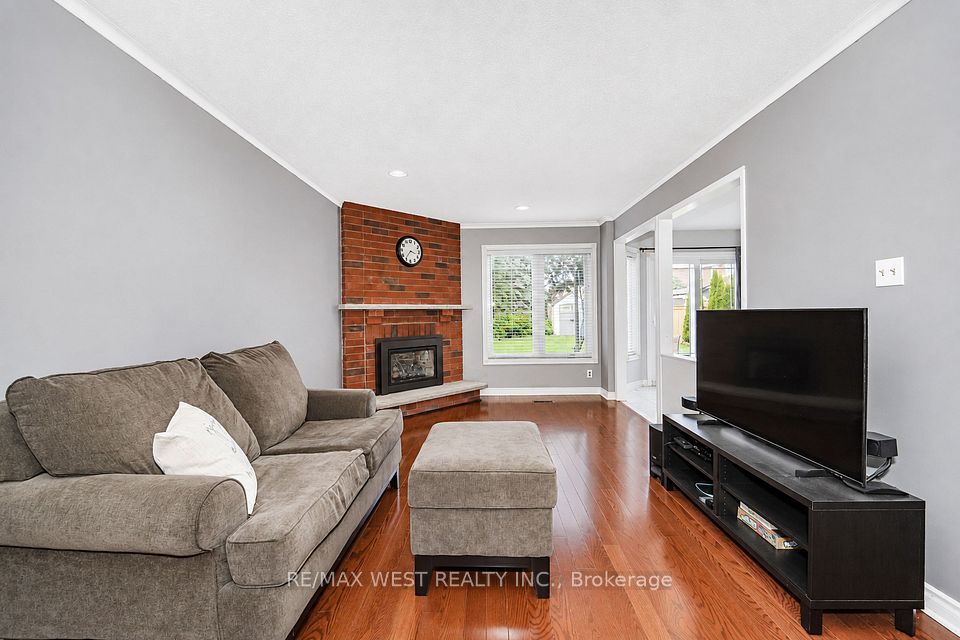 24 Royal Valley Drive, Caledon, ON L7C 1B2 7