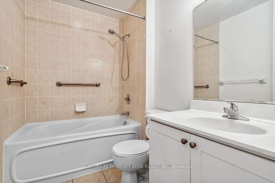 350 Princess Royal Drive 103, Mississauga, ON L5B 4N1 15