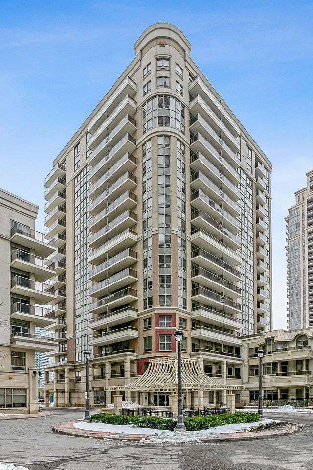 350 Princess Royal Drive 103, Mississauga, ON L5B 4N1 2