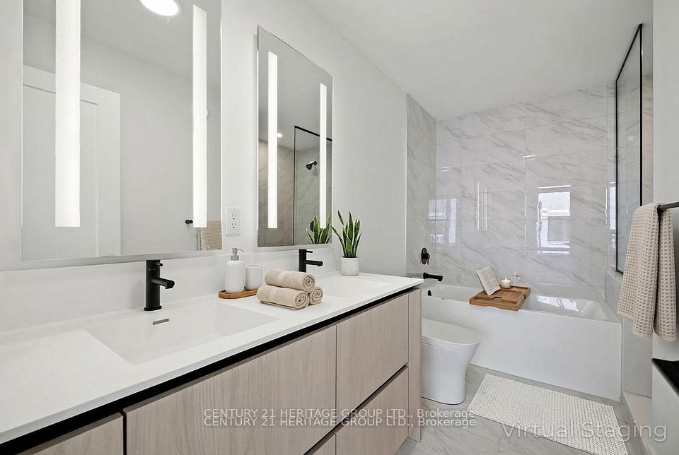 55 Lou Parsons Way 94, Mississauga, ON L5H 0B2 8