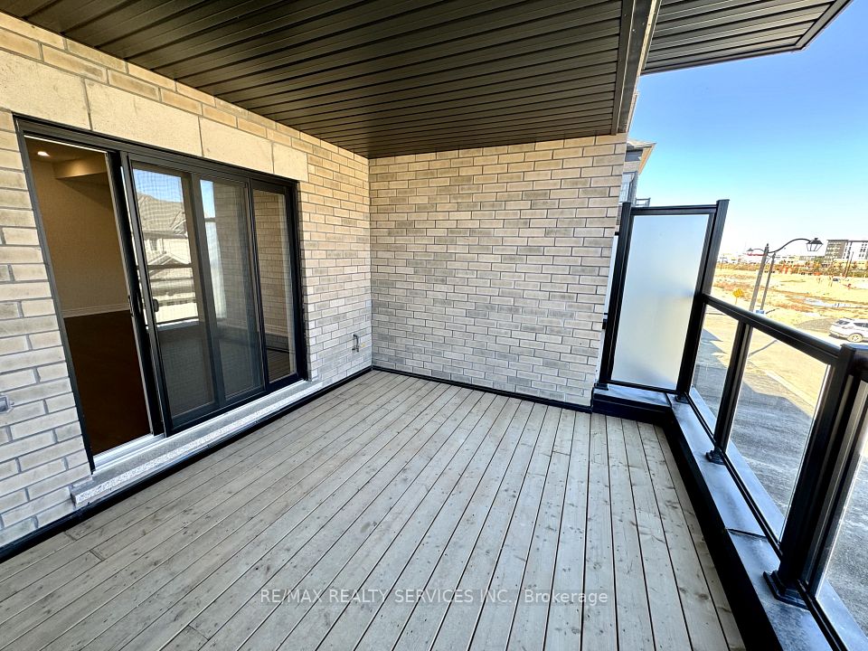 385 Inspire Boulevard, Brampton, ON L6R 4E4 14