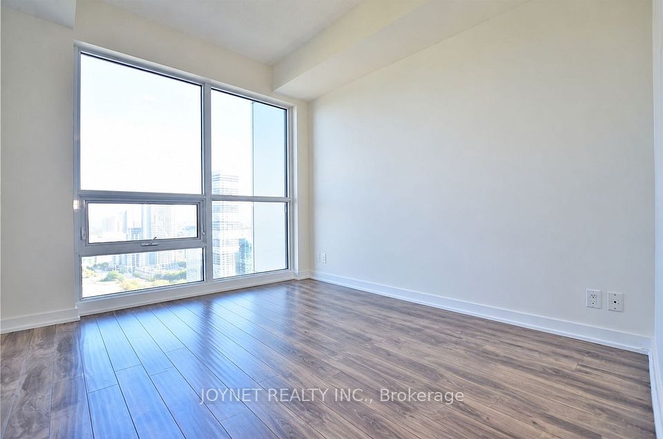 2220 Lake Shore Boulevard W 3204, Toronto, ON M8V 0B1 5