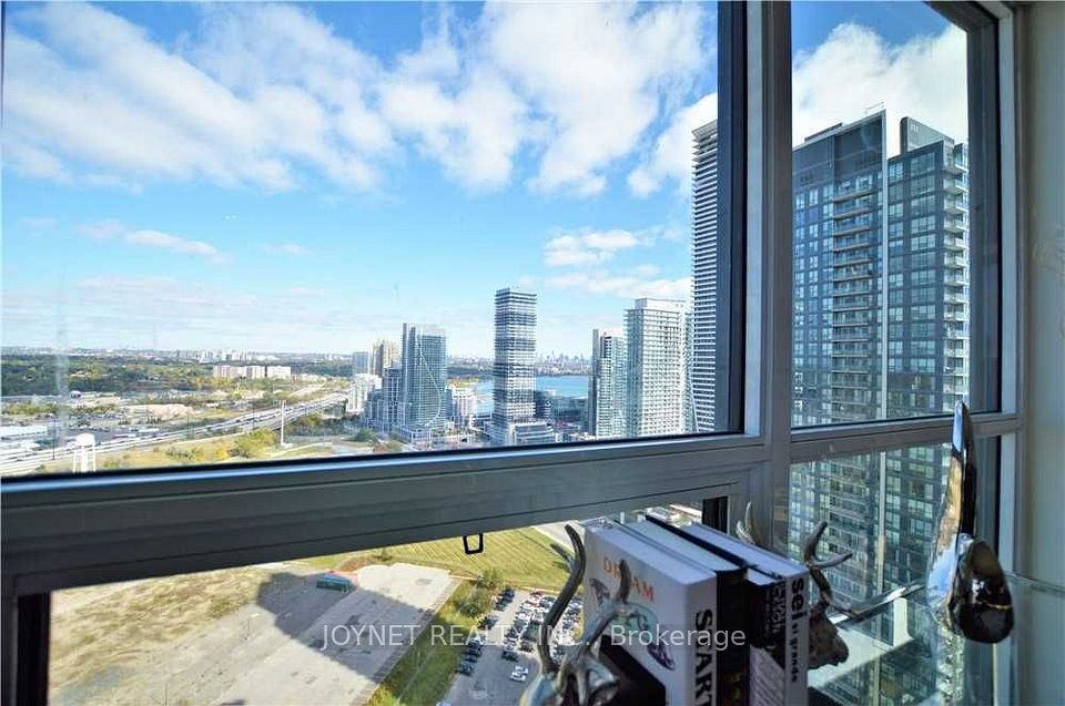 Condo Apartment at 2220 Lake Shore Boulevard W 3204, Toronto, ON M8V 0B1
