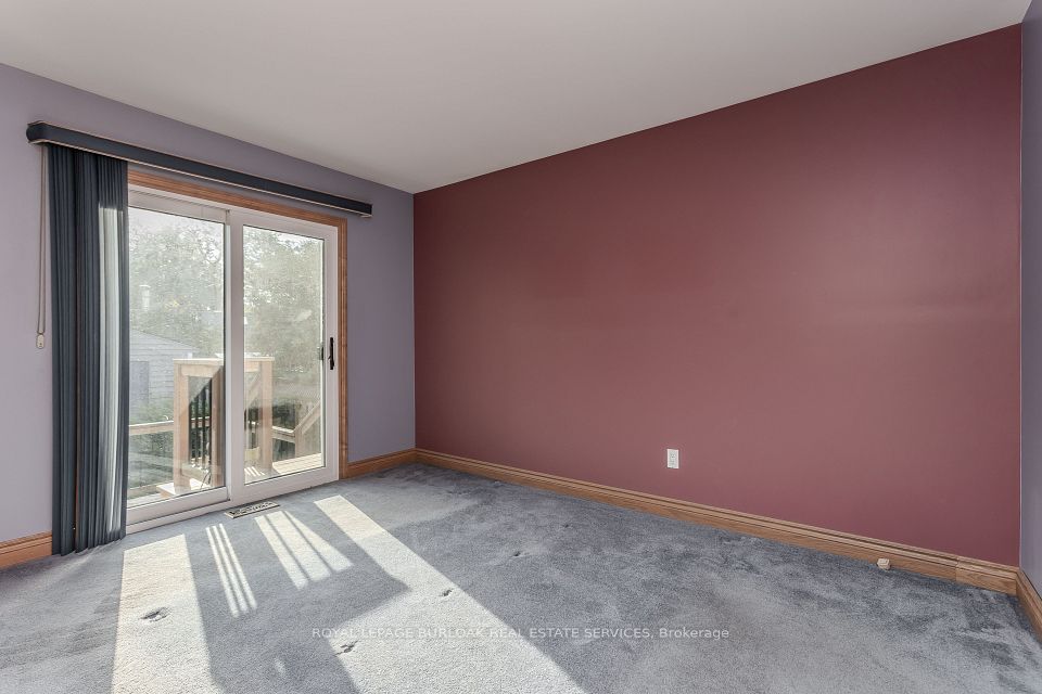 4442 Bennett Road, Burlington, ON L7L 1Y9 16