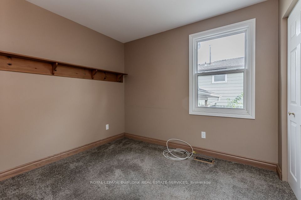 4442 Bennett Road, Burlington, ON L7L 1Y9 22