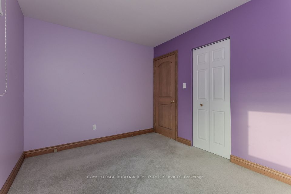 4442 Bennett Road, Burlington, ON L7L 1Y9 21
