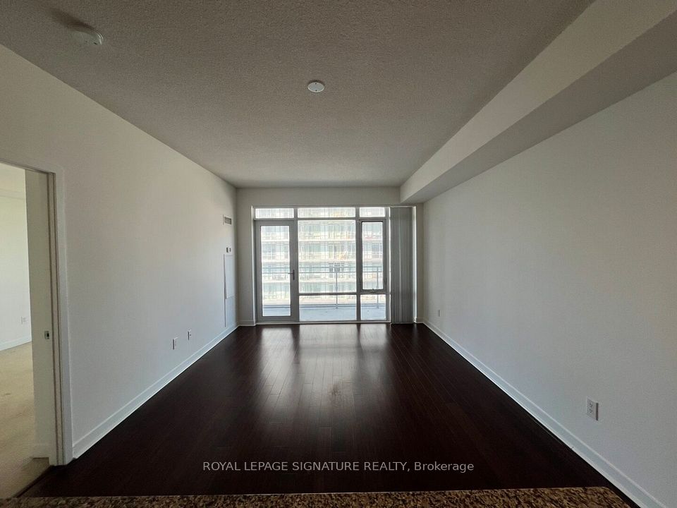 365 Prince of Wales Drive 2009, Mississauga, ON L5B 0G6 3
