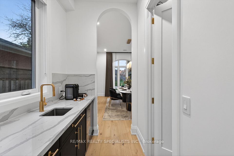 431 Seaton Drive, Oakville, ON L6L 3Y3 10
