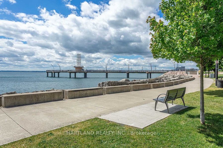 399 Elizabeth Street 209, Burlington, ON L7R 0A4 11
