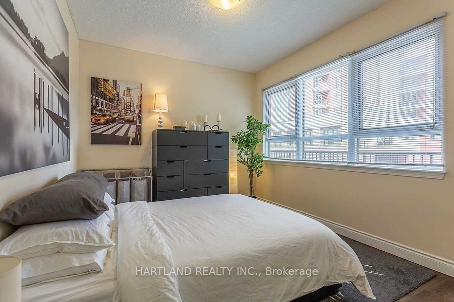 399 Elizabeth Street 209, Burlington, ON L7R 0A4 7