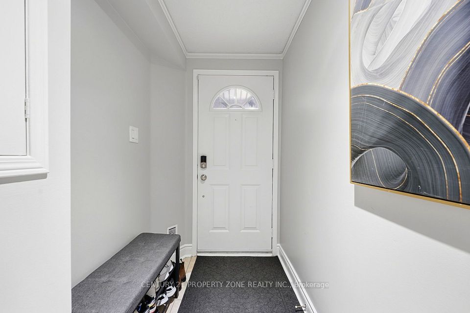 88 Spadina Road, Brampton, ON L6X 4X6 7