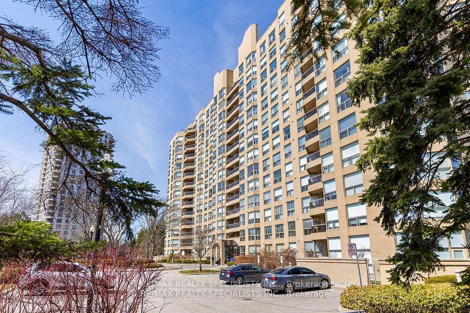 1800 The Collegeway 1211, Mississauga, ON L5L 5S4 2