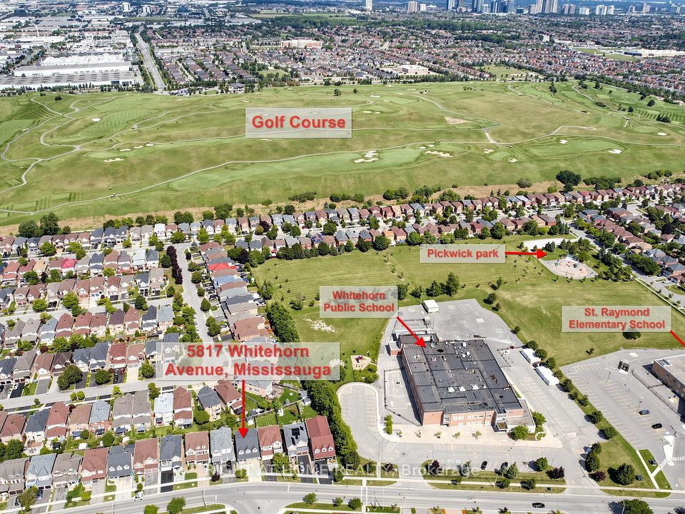 5817 Whitehorn Avenue, Mississauga, ON L5V 2W6 2