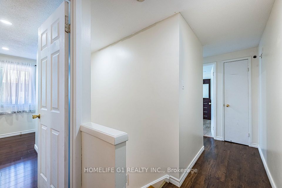 35 Greenbush Court, Brampton, ON L6S 2K2 19