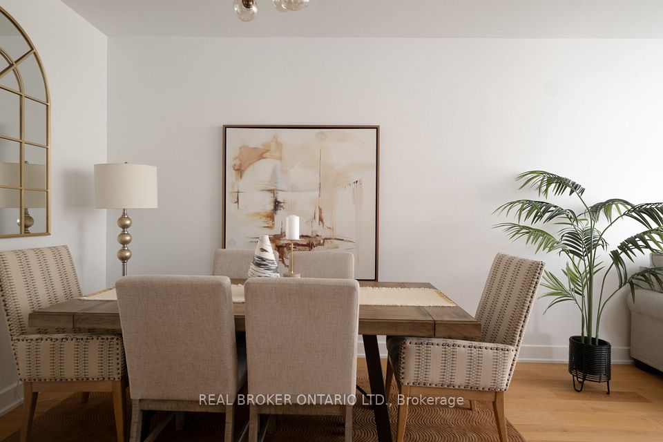 1633 Coram Crescent, Mississauga, ON L4X 1L1 11