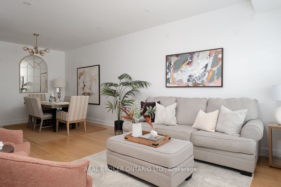 1633 Coram Crescent, Mississauga, ON L4X 1L1 9