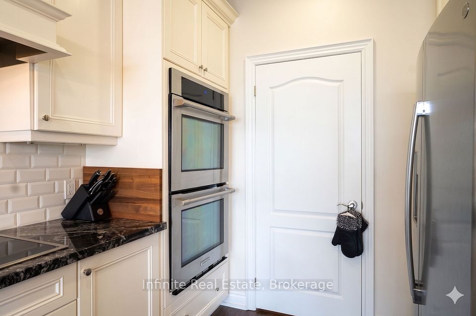 44 Fawnridge Road, Caledon, ON L7C 3T9 5