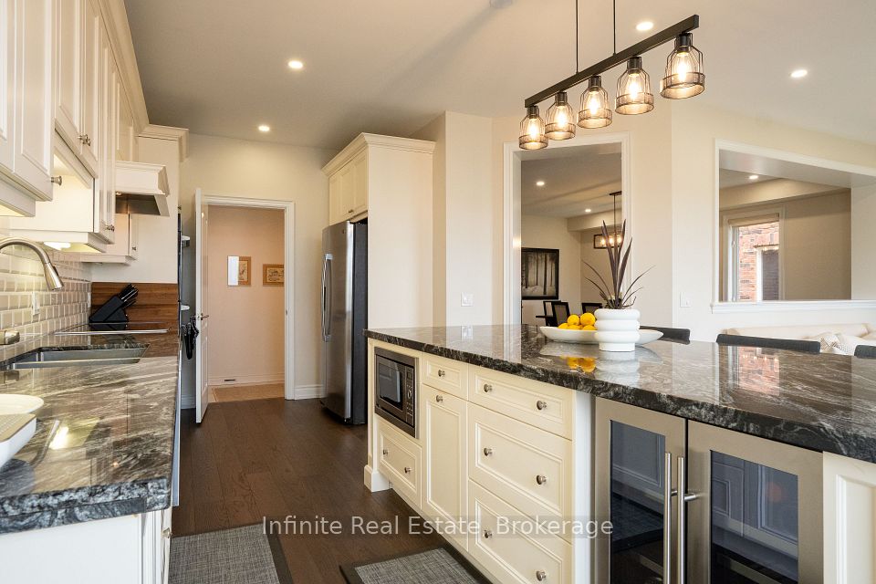 44 Fawnridge Road, Caledon, ON L7C 3T9 4