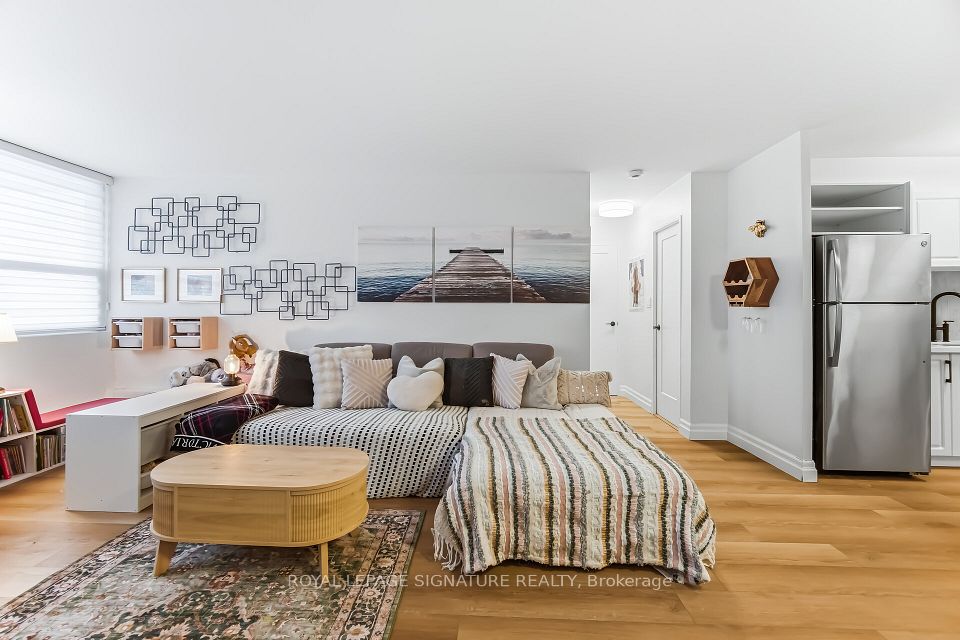 2263 Marine Drive 1203, Oakville, ON L6L 5K1 13