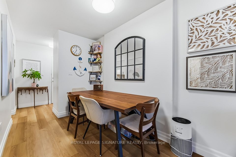 2263 Marine Drive 1203, Oakville, ON L6L 5K1 9