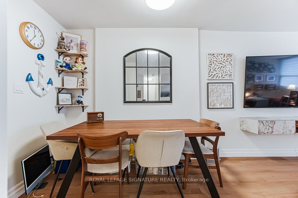 2263 Marine Drive 1203, Oakville, ON L6L 5K1 10