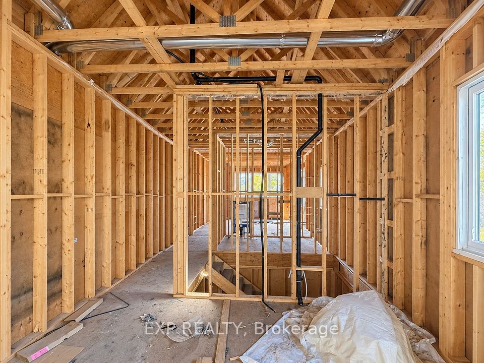 17 Windsor Road, Toronto, ON M9R 3G2 9