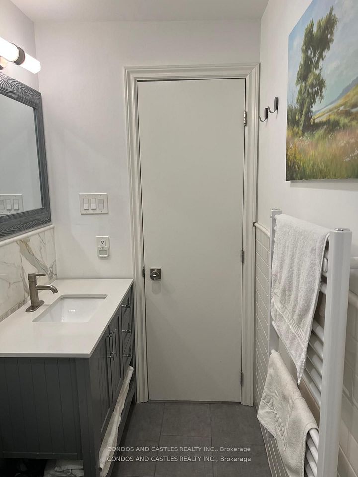 203 Fern Avenue, Toronto, ON M6R 1K5 15
