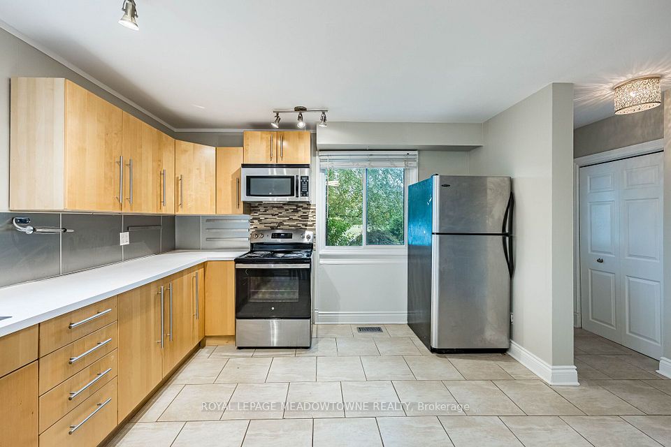 2600 Constable Road, Mississauga, ON L5J 1W2 10