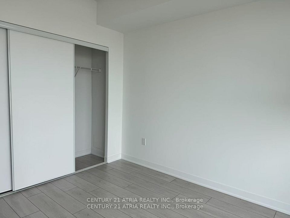260 Malta Avenue 2402, Brampton, ON L6Y 4M5 10
