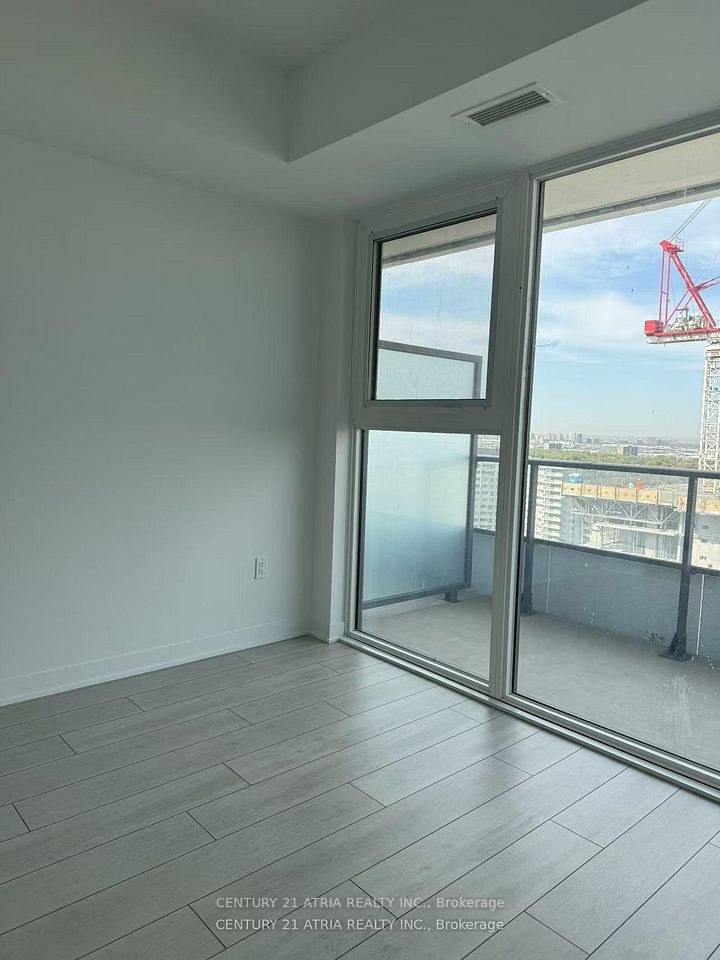 260 Malta Avenue 2402, Brampton, ON L6Y 4M5 4