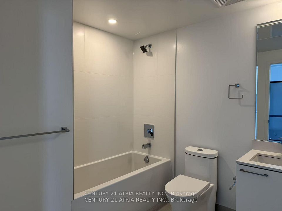 260 Malta Avenue 2402, Brampton, ON L6Y 4M5 6