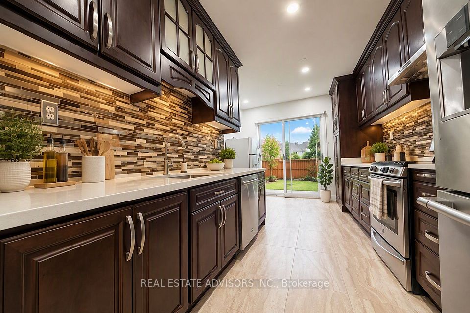 27 Coachwhip Road, Brampton, ON L6R 1X9 5