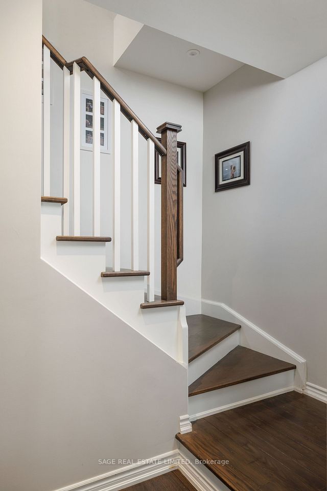 115 Long Branch Avenue 7, Toronto, ON M8W 0A9 18