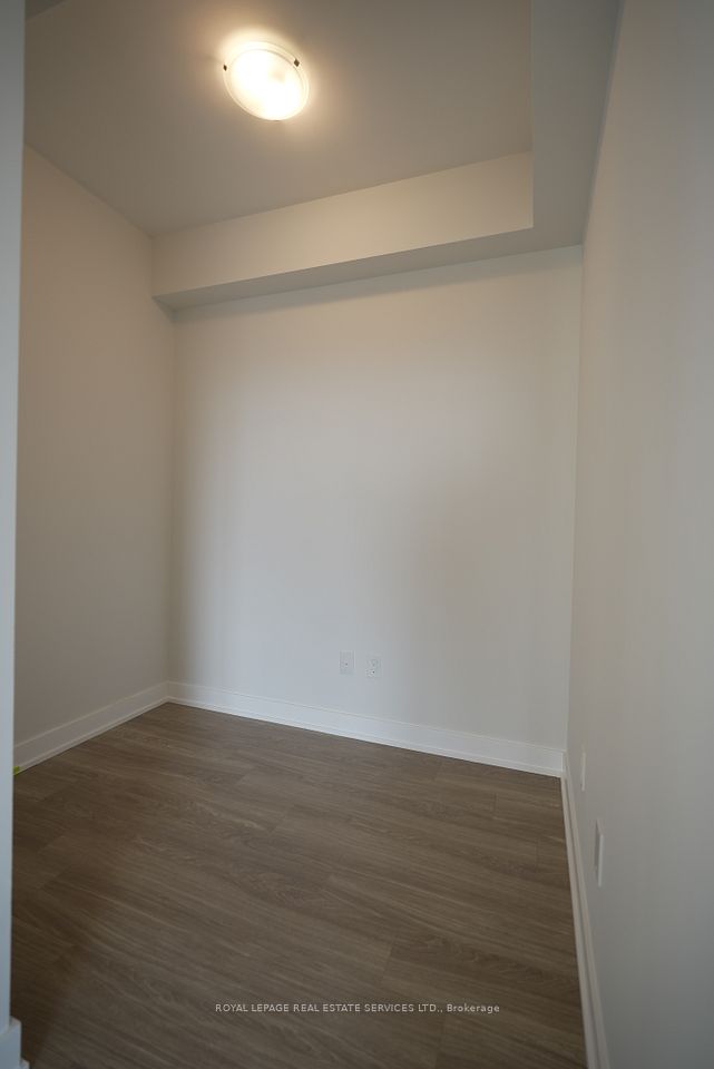4130 Parkside Village Drive 3401, Mississauga, ON L5B 0L7 14