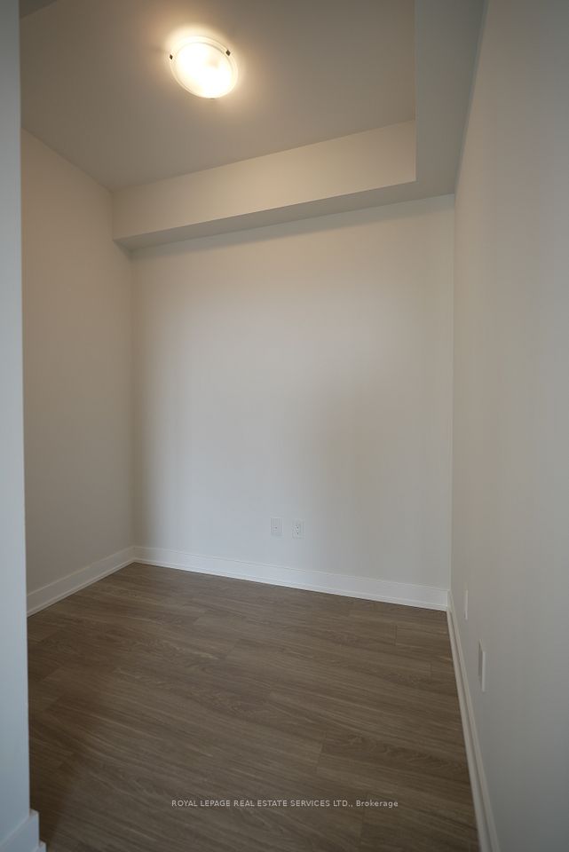 4130 Parkside Village Drive 3401, Mississauga, ON L5B 0L7 13
