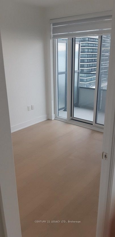20 Shore Breeze Drive S 1106, Toronto, ON M8V 0C7 23