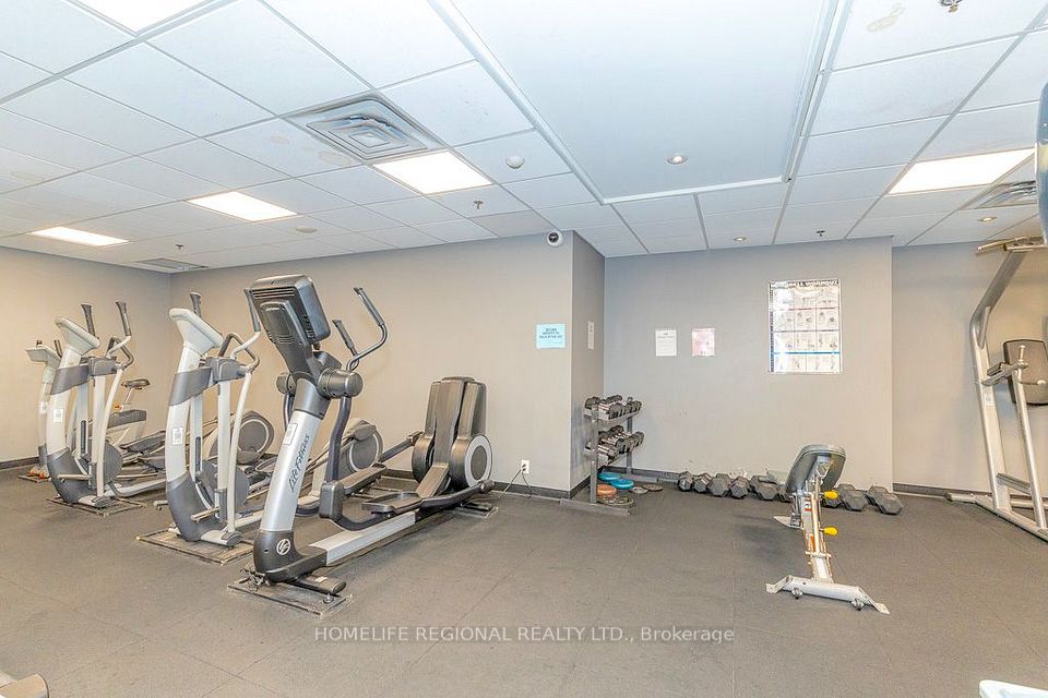 38 Joe Shuster Way 1520, Toronto, ON M6K 0A5 16