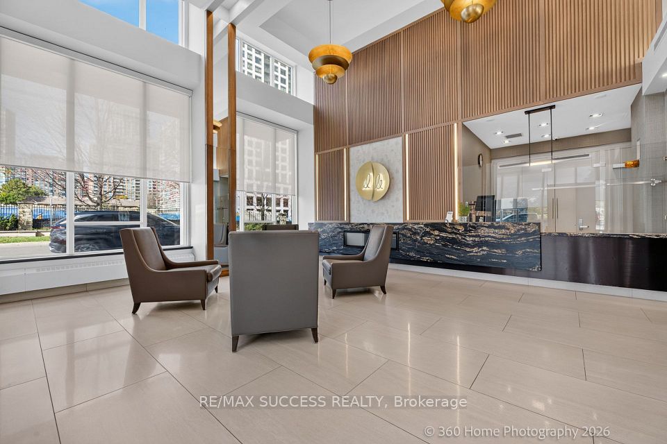3525 Kariya Drive 812, Mississauga, ON L5B 0C2 15