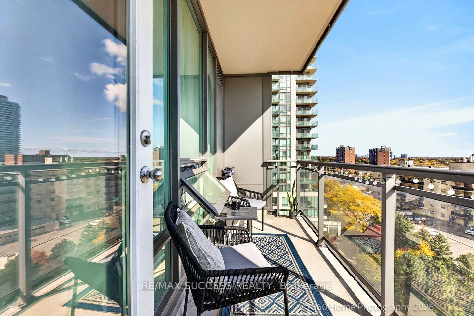 3525 Kariya Drive 812, Mississauga, ON L5B 0C2 13