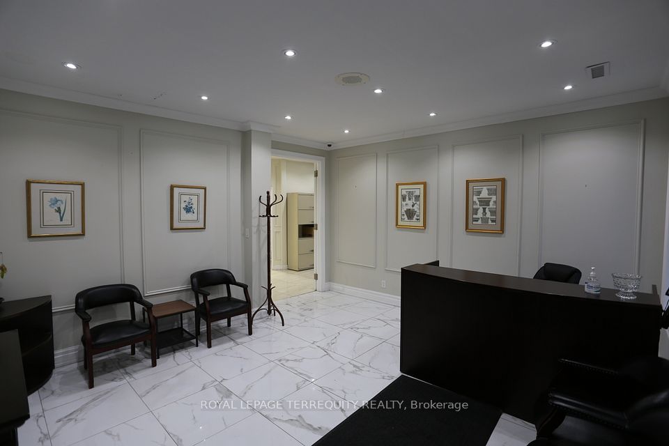 1888 Wilson Avenue Ground Floor A, Toronto, ON M9M 1A7 3