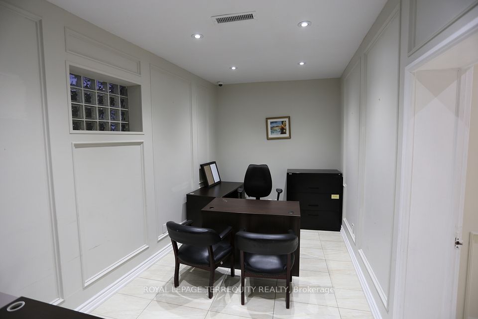 1888 Wilson Avenue Ground Floor A, Toronto, ON M9M 1A7 15