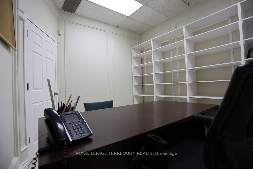 1888 Wilson Avenue Ground Floor A, Toronto, ON M9M 1A7 11