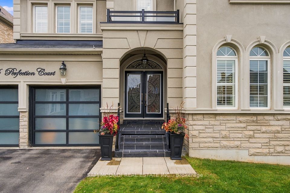 24 Perfection Court, Brampton, ON L6X 0Z2 3